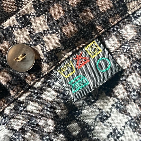 Vintage Funky Pattern Long-Sleeve Button Up Shirt - Picture 4 of 4